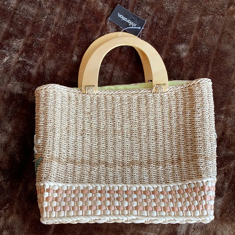 Xhilaration Unused Natural Cornhusk‎ Tote Bag
